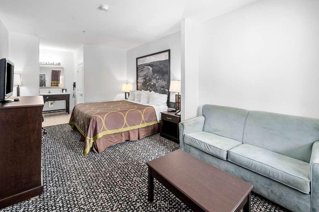 Super 8 By Wyndham Mansfield La Otel Oda fotoğraf